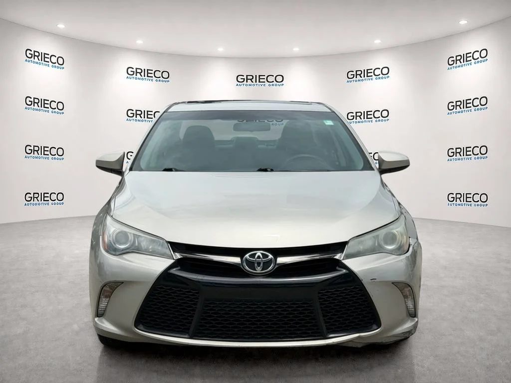 Used 2015 Toyota Camry XLE with VIN 4T1BF1FK5FU084139 for sale in Fort Lauderdale, FL