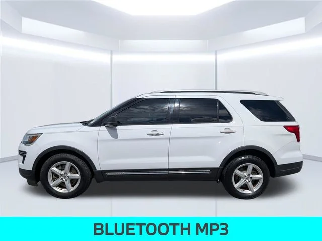 Used 2018 White Ford XLT image 2