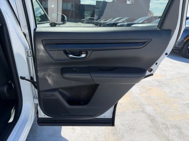 Used 2023  Honda EX image 16