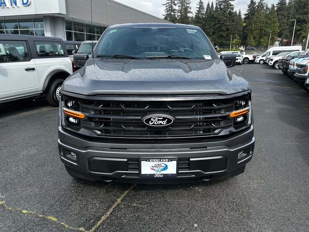 New 2026 Gray Ford XLT image 3