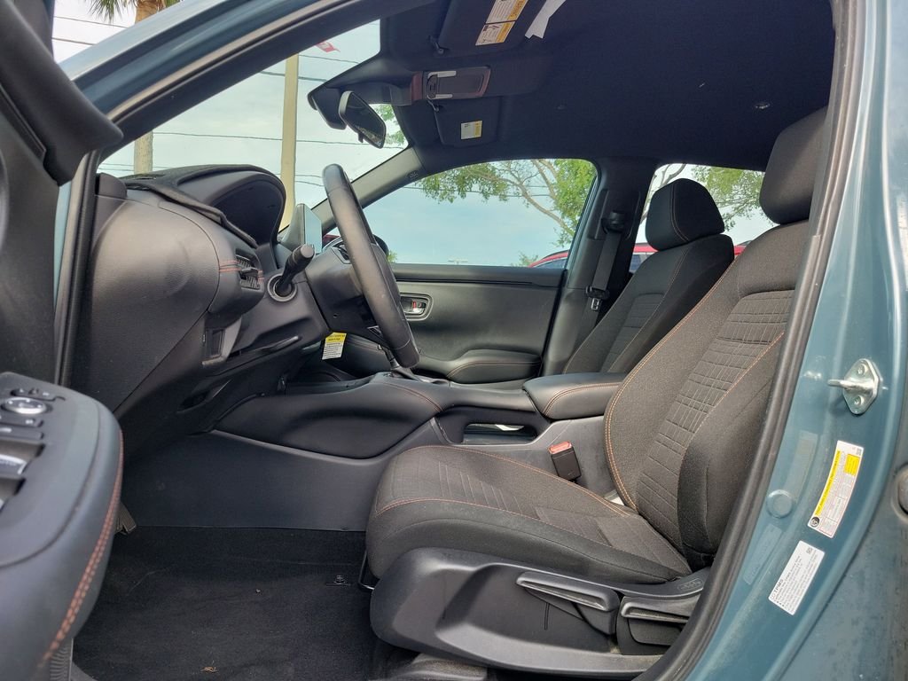 Used 2025  Honda Sport image 19
