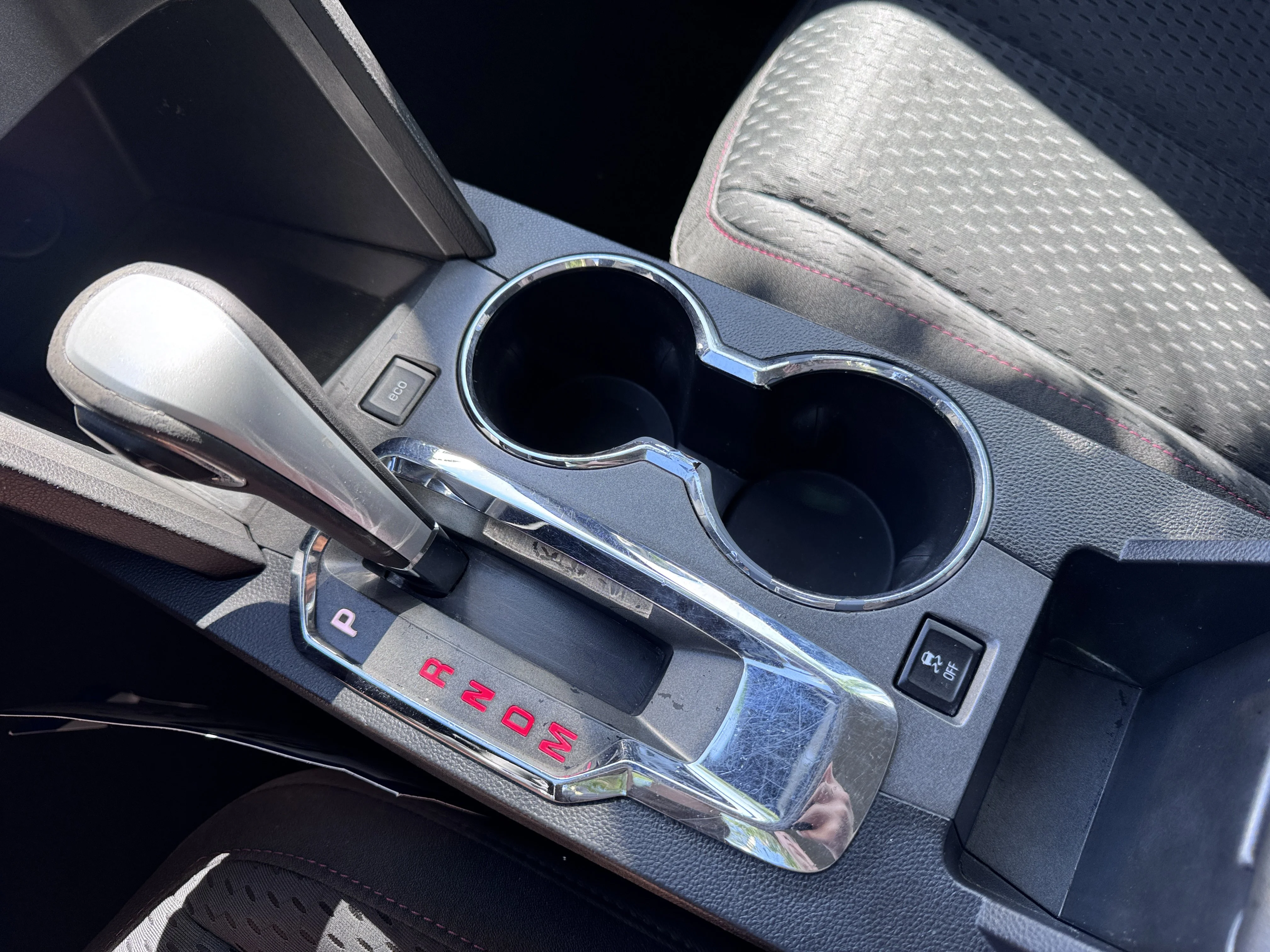 Used 2013 Onyx Black GMC SLE image 27
