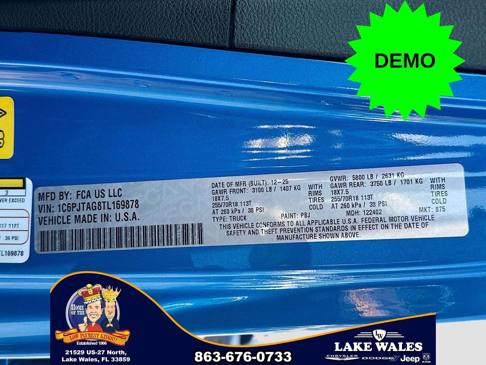 New 2026 Hydro Blue Pearl-Coat Exterior Paint Jeep  image 29