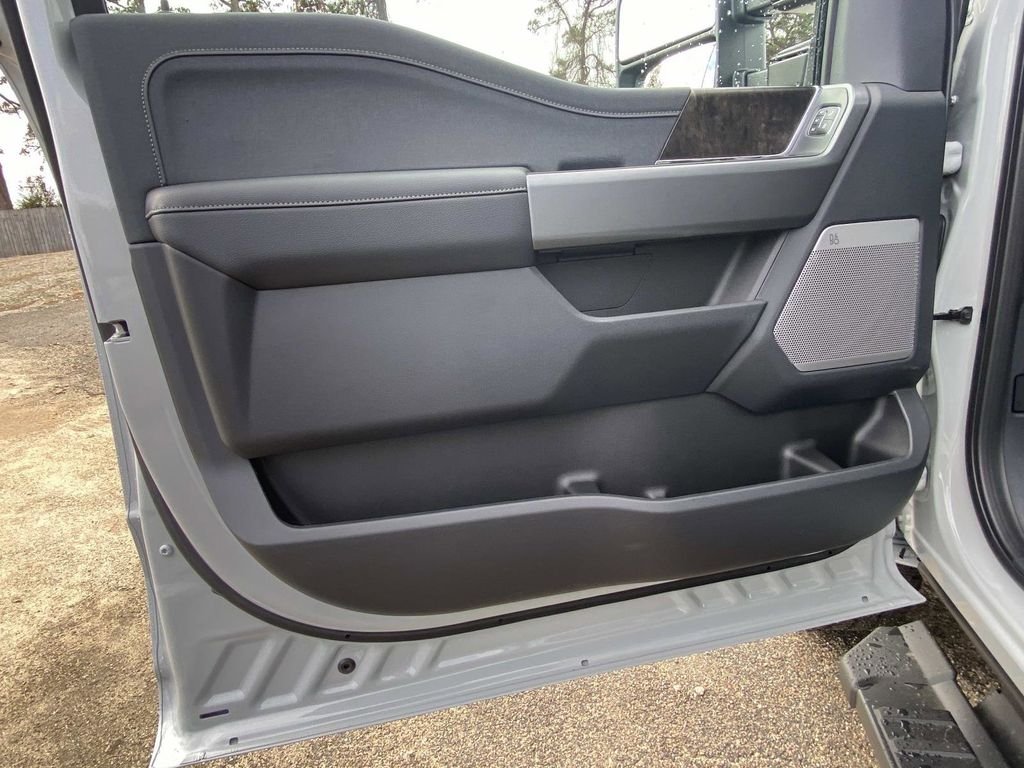 New 2026 Avalanche Ford F-350® Lariat® image 12