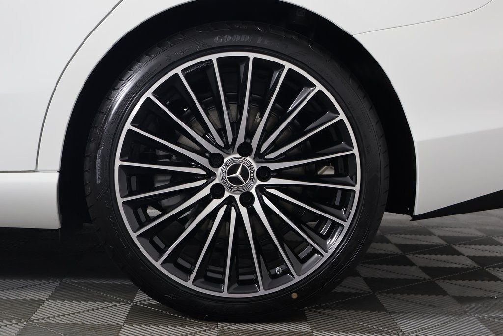 New 2026 Polar White Mercedes-Benz C 300 image 10