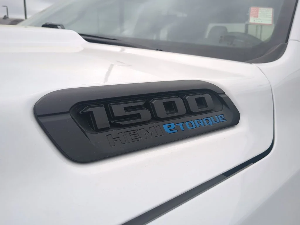 Used 2022 Bright White Clearcoat Ram Big Horn image 30