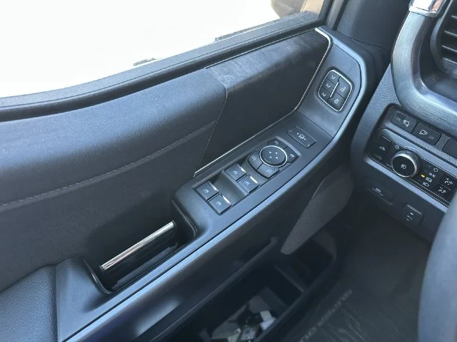 Used 2024 Silver Ford Lariat image 14