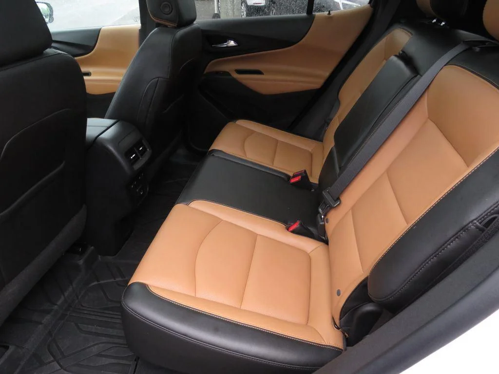 Used 2021 Pearl Chevrolet Premier image 24