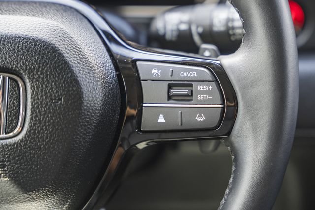 Used 2025 Sonic Gray Pearl Honda Touring+ image 31