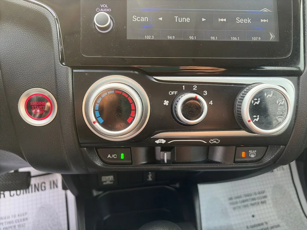 Used 2019 Blue Honda EX image 17
