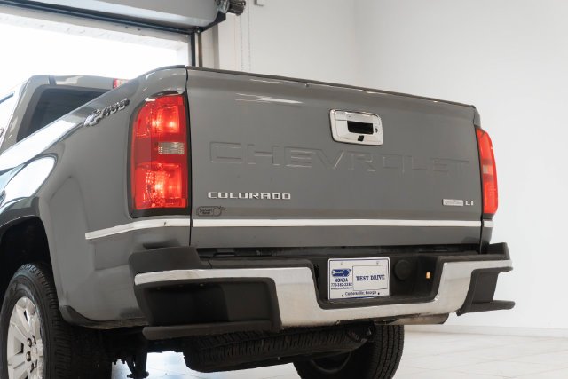 Used 2022 Gray Chevrolet LT image 23