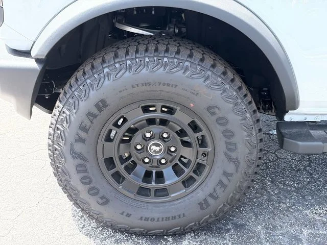 New 2026 Avalanche Gray Ford Base image 26