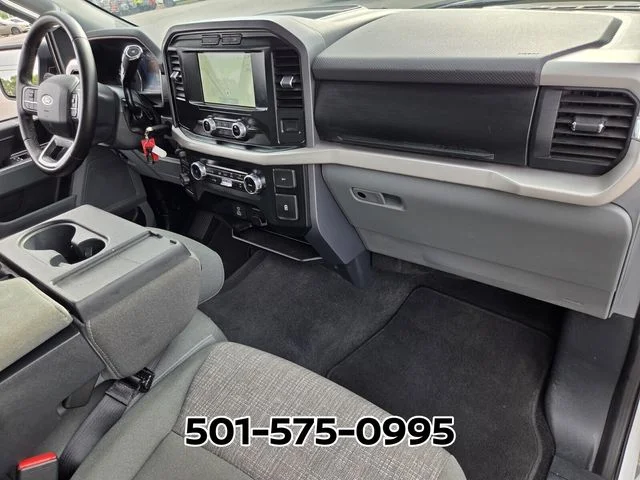 Used 2023  Ford XLT image 16