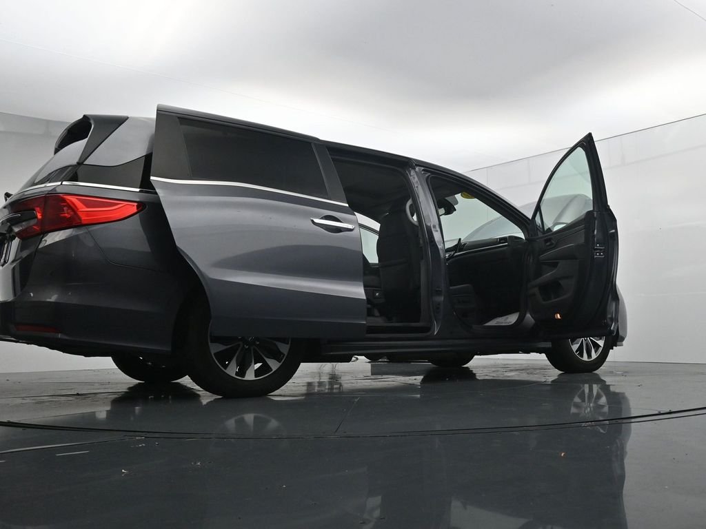 Used 2023  Honda EX-L image 43