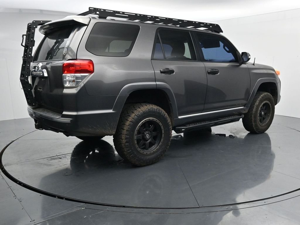 Used 2010 Gray Toyota SR5 image 8
