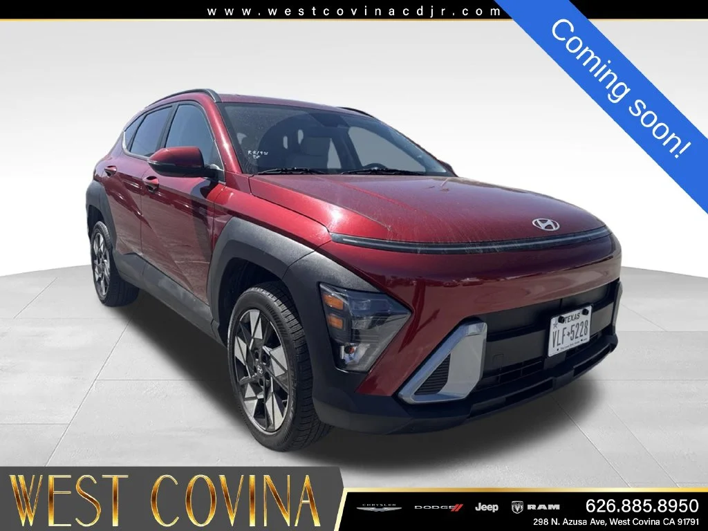 Used 2024 Red Hyundai SEL image 1