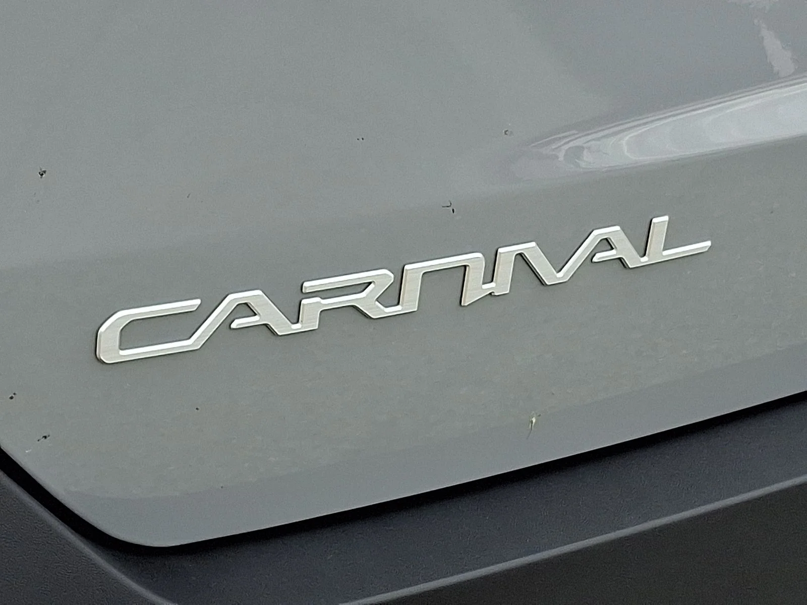 New 2027 Silver Kia LX image 22