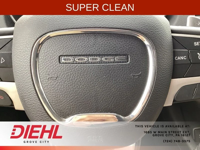 Used 2015 Red Dodge SXT image 19