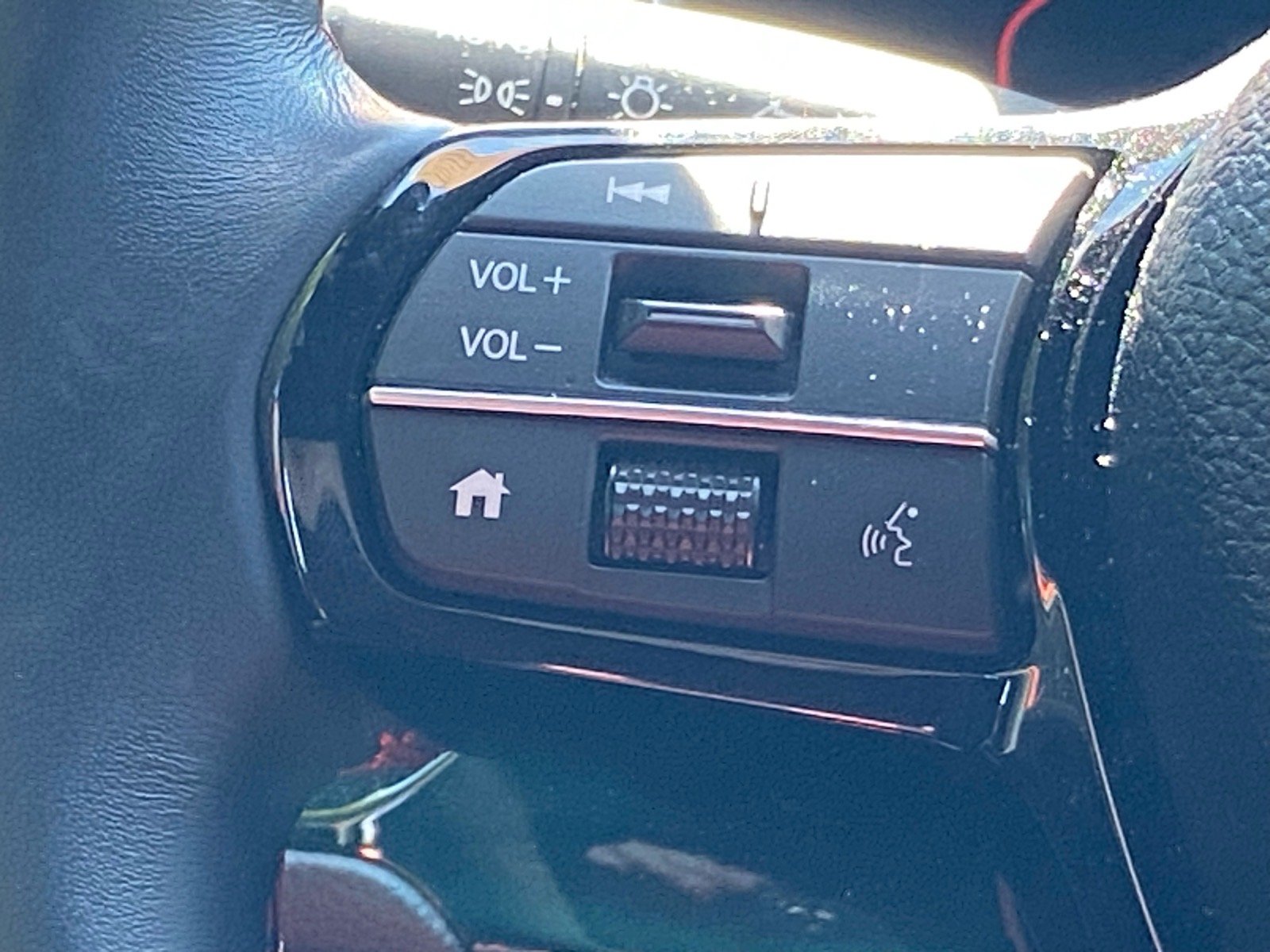 Used 2023  Honda Si image 7