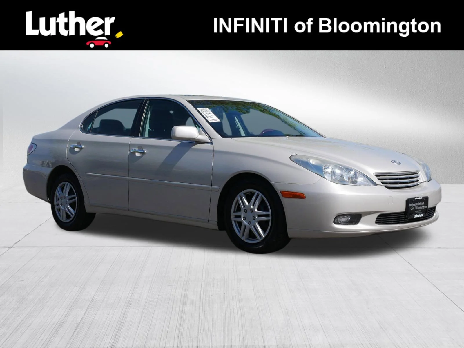 2002 Lexus ES 350 300's photo