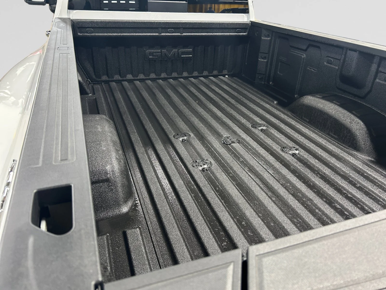New 2026 Summit White GMC SLT image 10