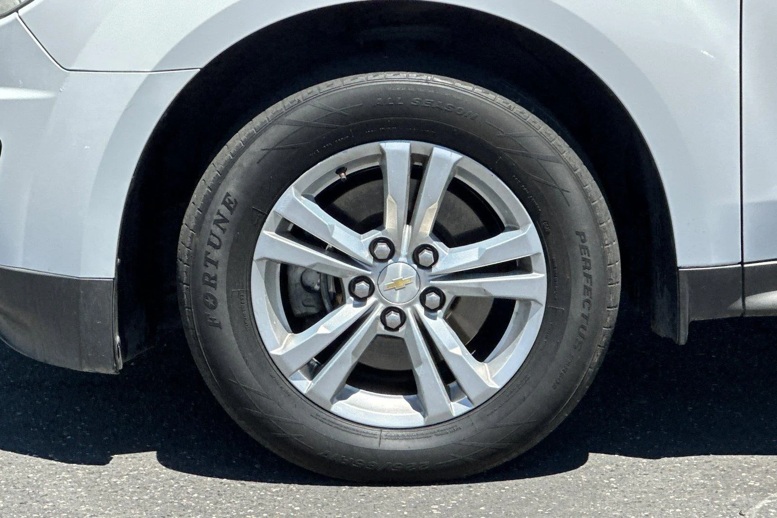Used 2013 Summit White Chevrolet LT image 24