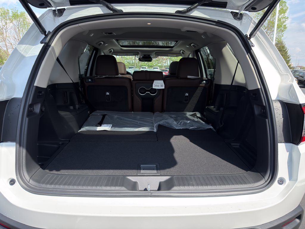 New 2026 Platinum White Pearl Honda Touring image 21