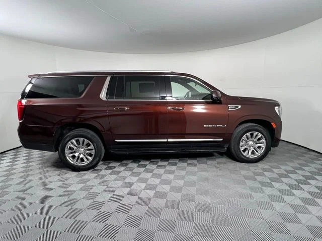 2023 GMC Yukon XL Denali - Photo 8