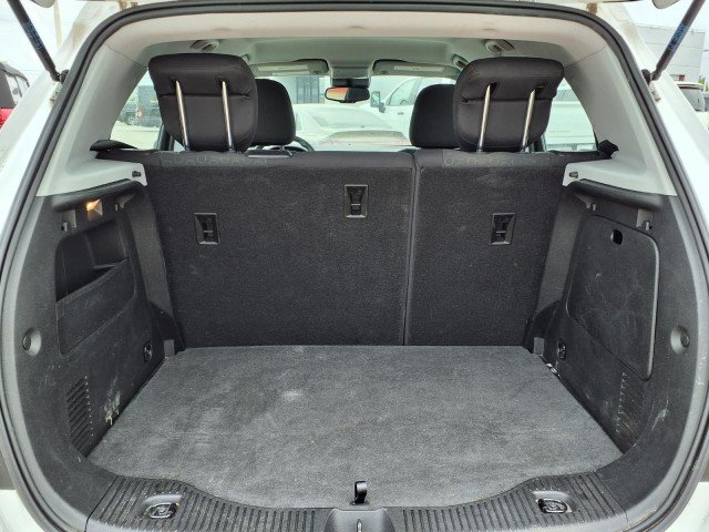 Used 2020 SUMMIT WHITE Chevrolet LS image 10