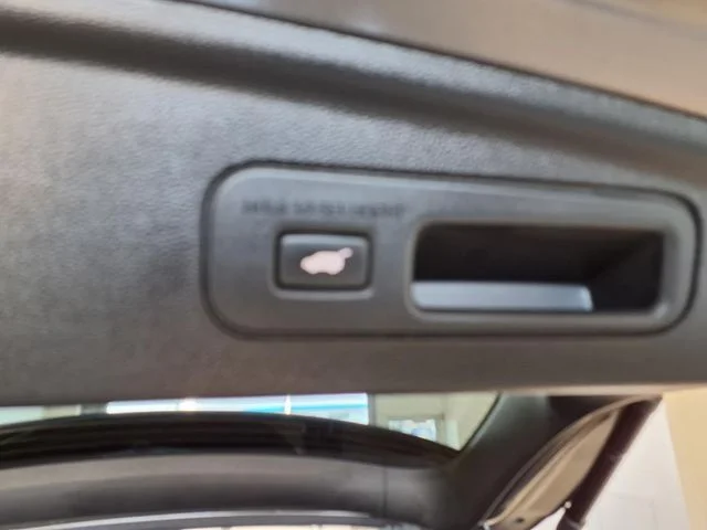 Used 2025 Liquid Carbon Metallic Acura Base image 24