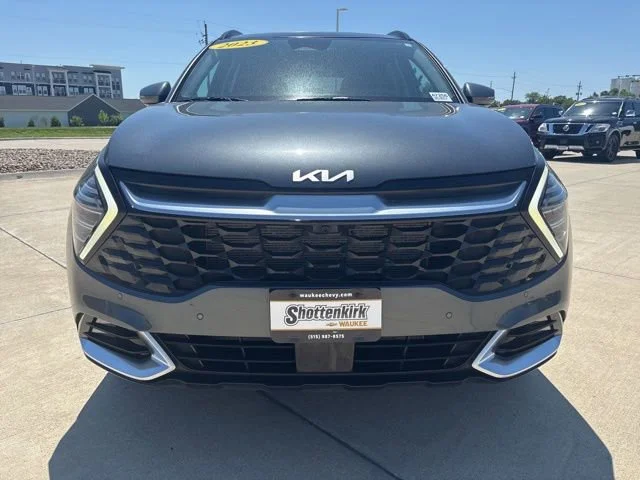 Used 2023  Kia SX-Prestige image 17