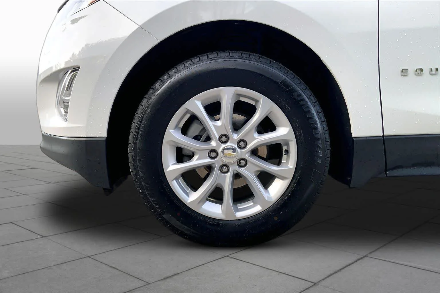 Used 2020 Summit White Chevrolet LS image 11