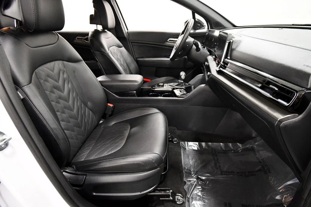 Certified Used 2025 White Kia X-Line image 18