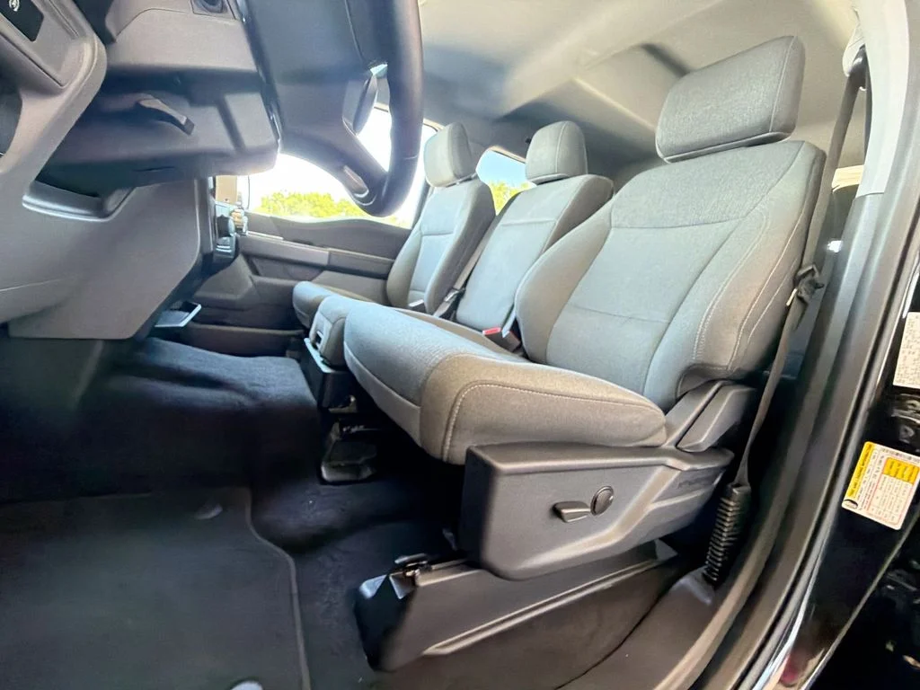 2025 Ford F-150 XLT - Photo 24