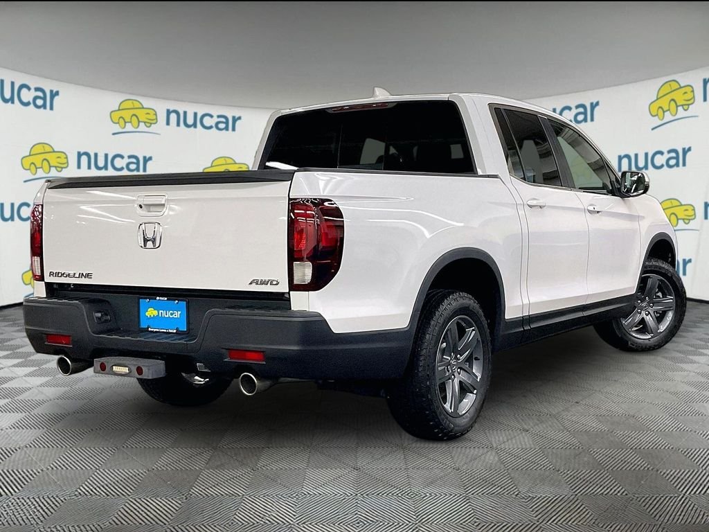 Used 2023 Platinum White Honda RTL image 6