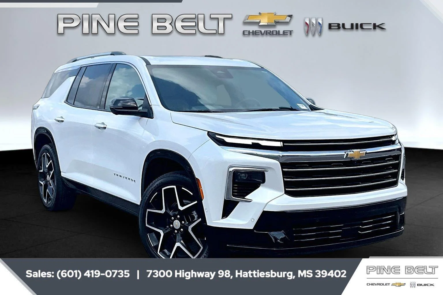 Used 2025 Iridescent Pearl Tricoat Chevrolet High Country image 1