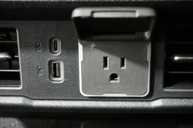 2026 GMC Sierra 1500 Elevation - Photo 13