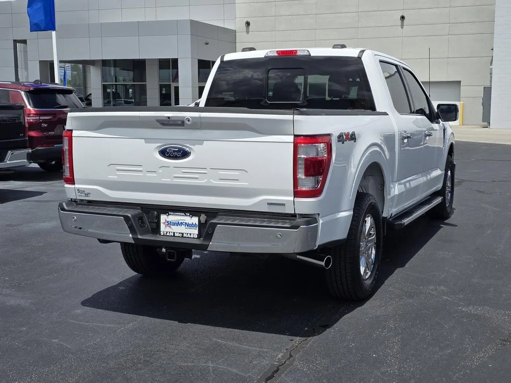 Used 2023 White Ford LARIAT image 7