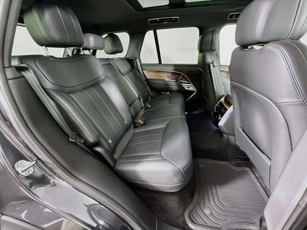 Certified Used 2024 Santorini Black Metallic Land Rover SE image 29