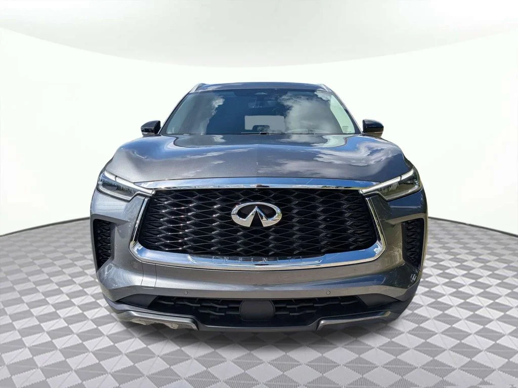 Used 2023 Gray INFINITI Sensory image 7
