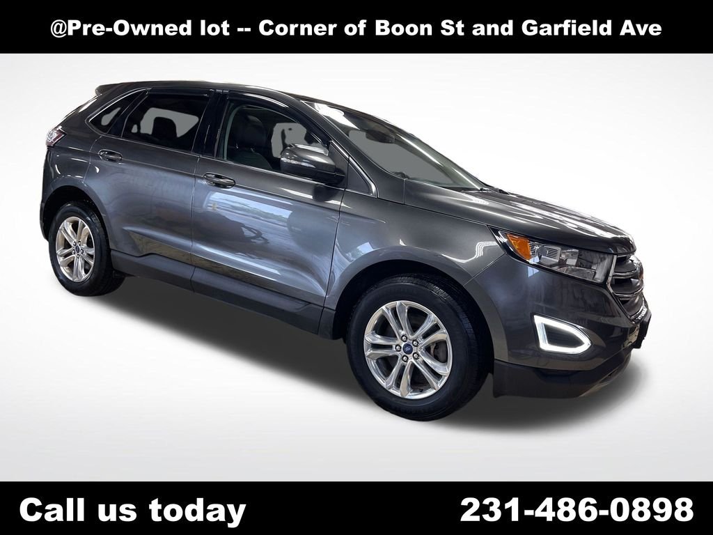 Used 2018 Gray Ford SEL image 7