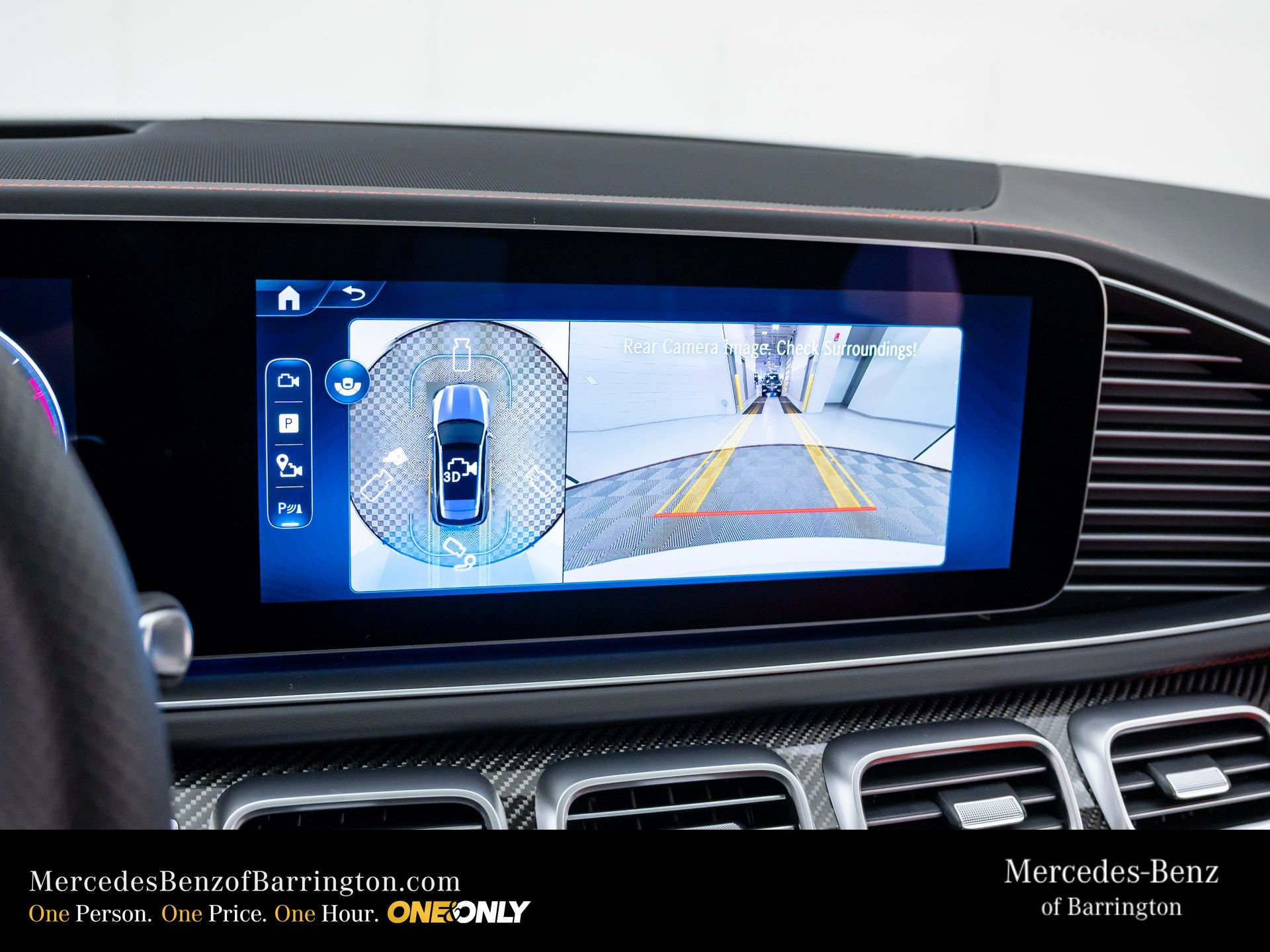 New 2026 MANUFAKTUR Moonlight White Metallic Mercedes-Benz GLE 53 AMG® image 37