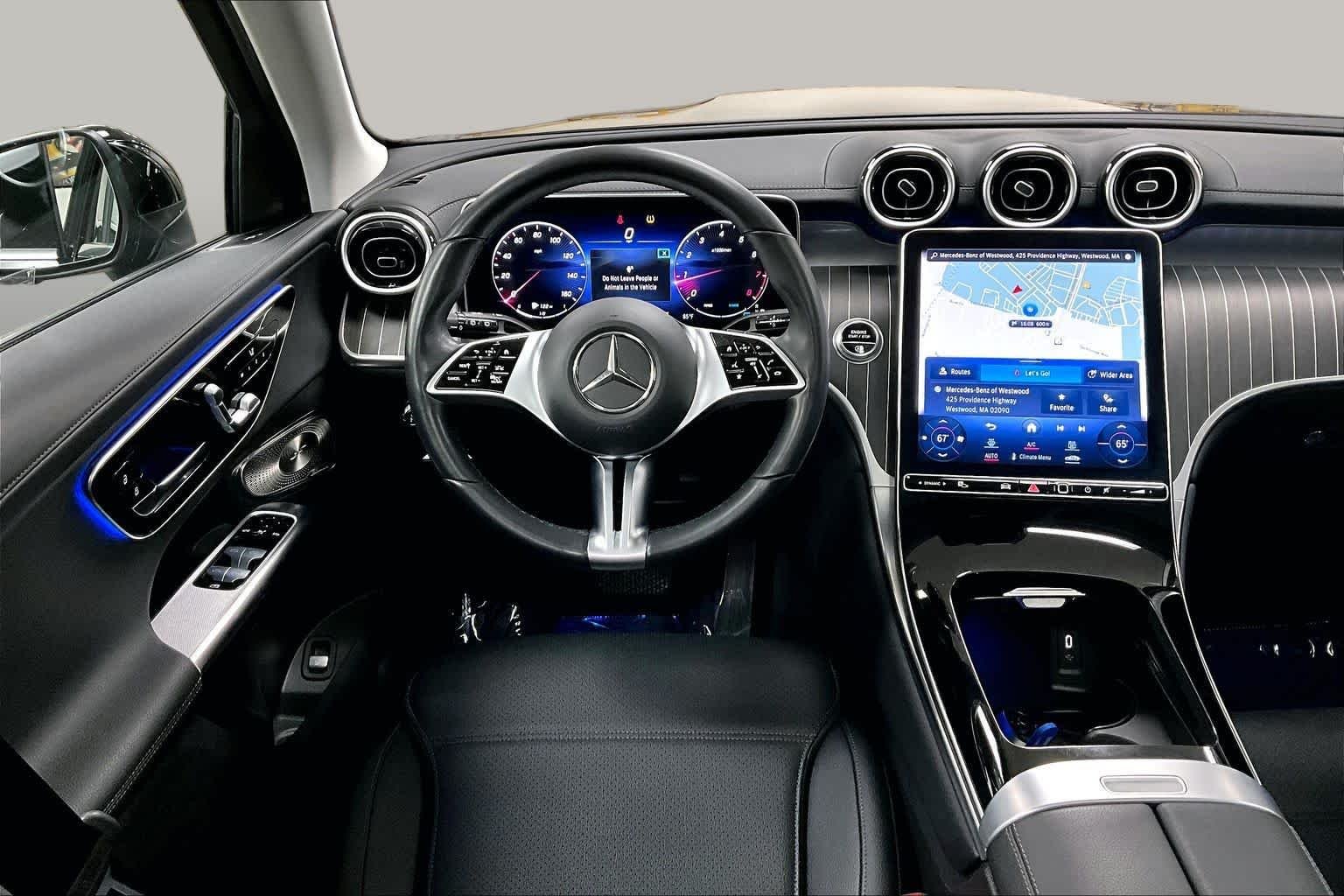 Certified Used 2023 Black Mercedes-Benz GLC 300 image 6