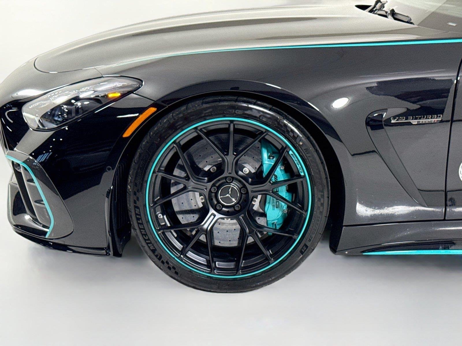 2025 Mercedes-Benz AMG GT Coupe 63 PRO - Photo 43
