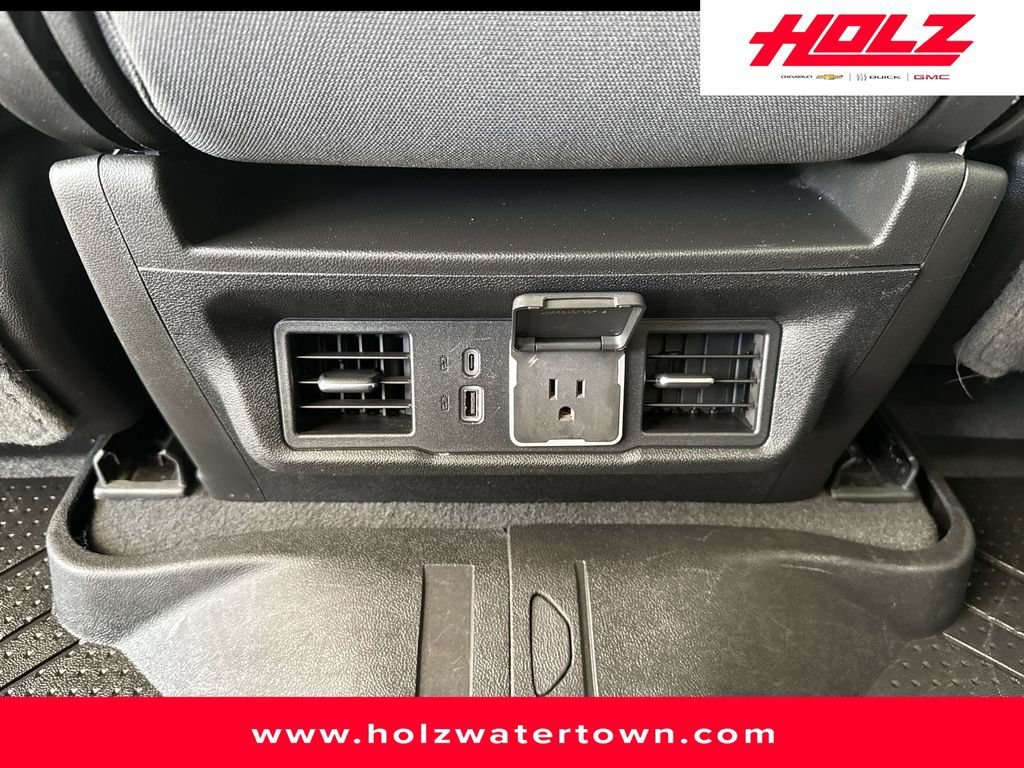 Used 2023 Black Chevrolet LT image 25