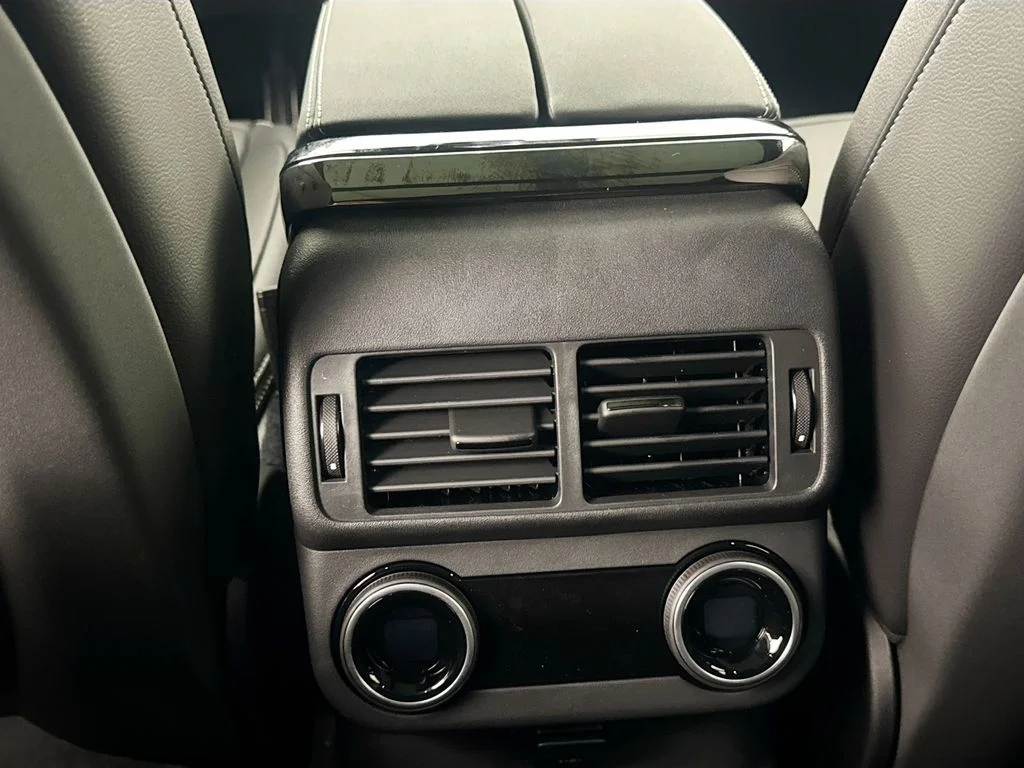 New 2026 Giola Green Land Rover Belgravia Edition image 26