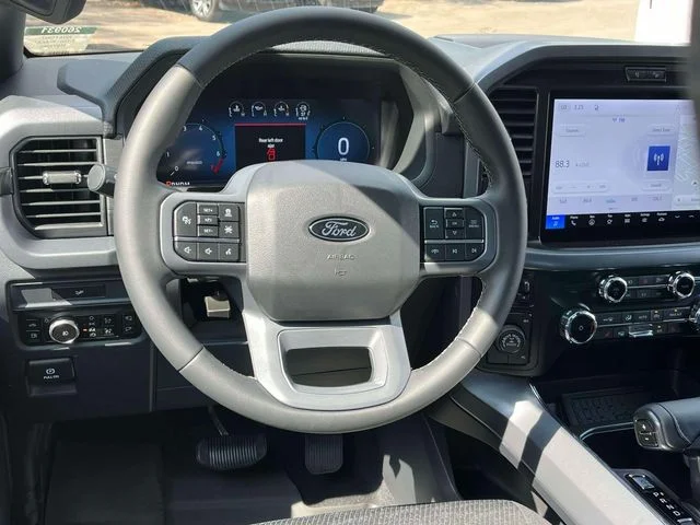 New 2026 Agate Black Metallic Ford XLT image 13