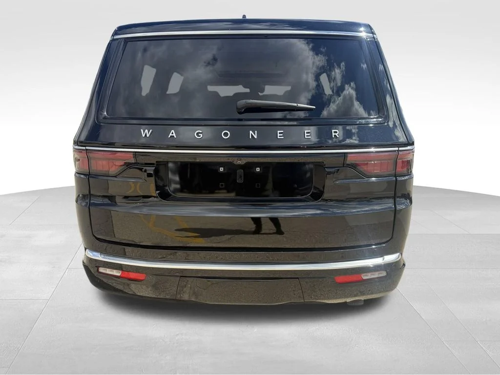Used 2024 Black Jeep  image 6