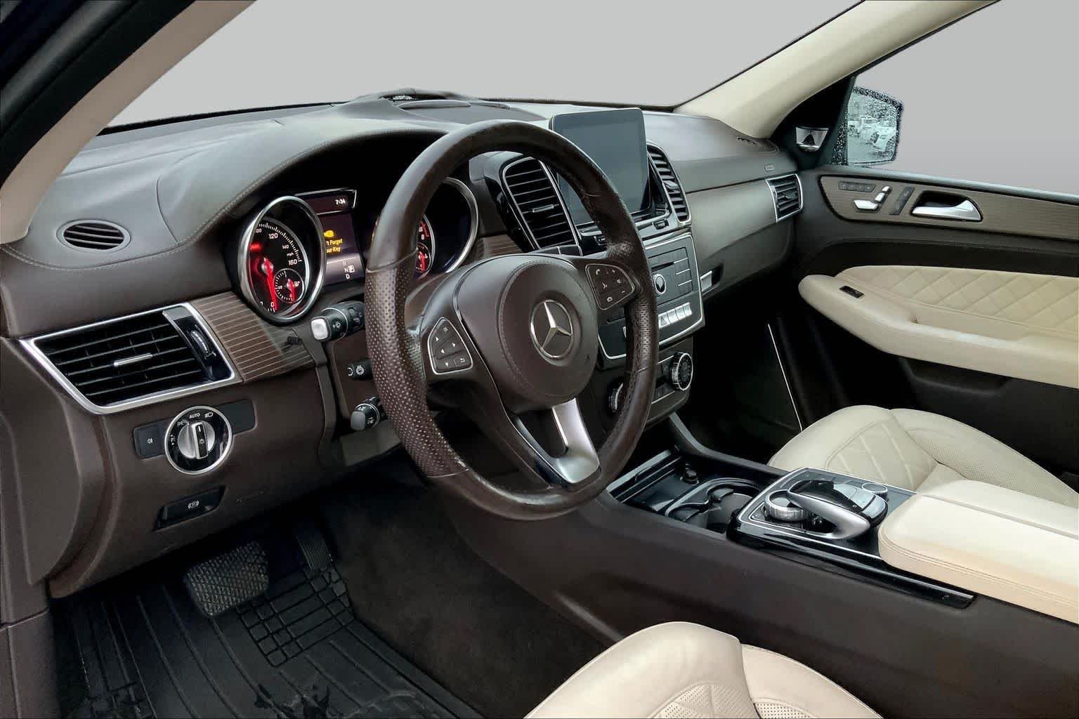 Used 2019 Lunar Blue Metallic Mercedes-Benz GLS 450 image 17
