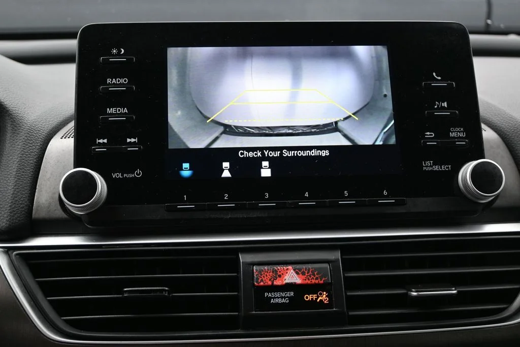 Used 2020 Crystal Black Pearl Honda LX image 20